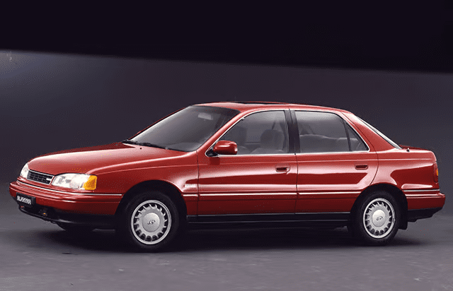 1990년대 엘란트라 1세대 J1 측면 디자인